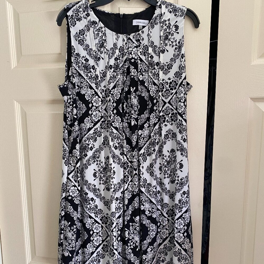 Calvin Klein Trapeze Sleeveless Round Neck Dress Size Large